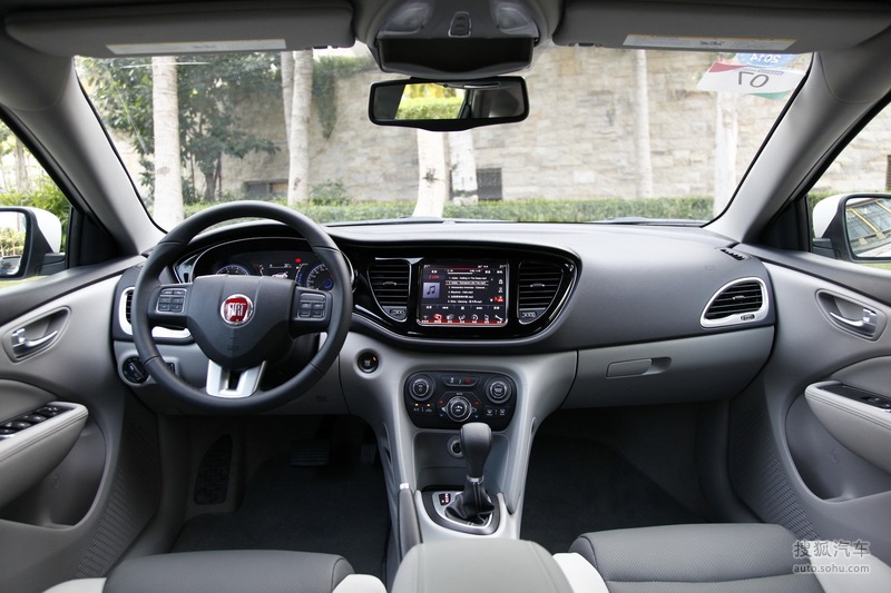 【 菲亚特致悦图片】_内饰_搜狐汽车网