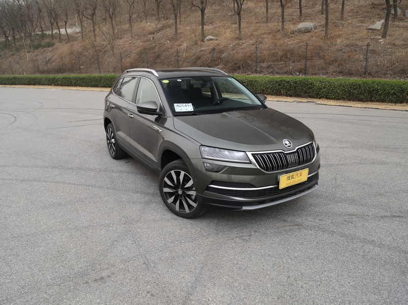 2018款上汽斯柯达柯珞克280tsi豪华版 提示:支持键盘翻页 ←左右