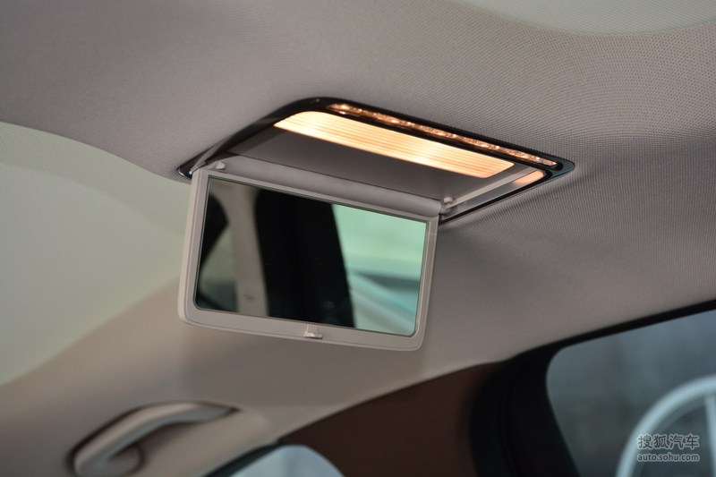 【 奔驰e级图片】_玛奇朵米/咖啡棕_内饰_搜狐汽车网