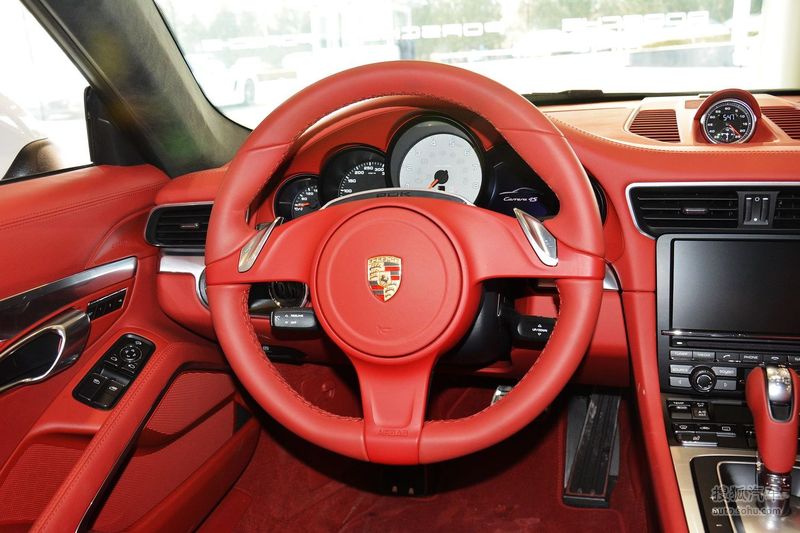 【 保时捷911图片】_carrera红色真皮_内饰_搜狐汽车网