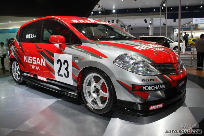 日产骐达ctcc赛车广州车展实拍