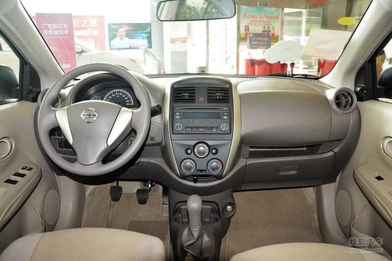 【 日产阳光图片】_2014款 1.5xe mt舒适版_浅色内饰_内饰_搜狐汽车网