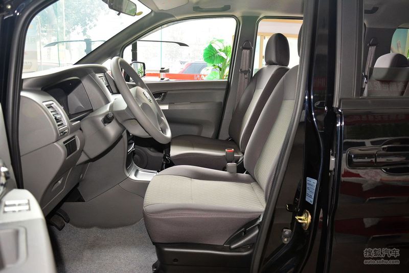 【 东风郑州日产帅客图片】_浅色内饰_内饰_搜狐汽车网