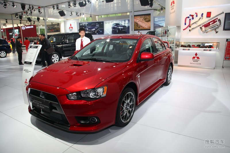 【 三菱蓝瑟 翼豪陆神图片】_三菱翼豪路神车展实拍_搜狐汽车网