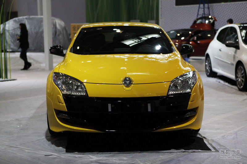 雷诺梅甘娜rs车展实拍