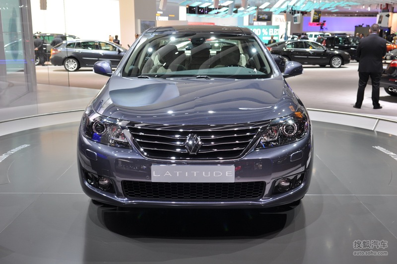 雷诺latitude巴黎车展实拍