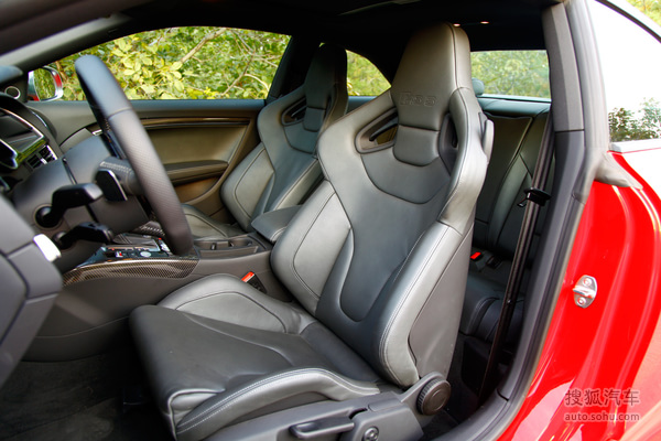 【奥迪rs5前排座椅】_奥迪rs5汽车图解_搜狐汽车
