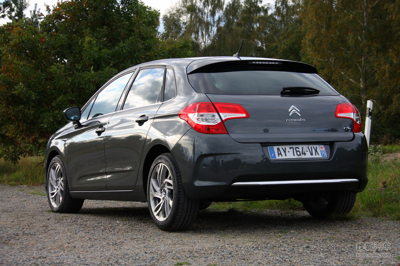 雪铁龙进口雪铁龙c4雪铁龙新c4海外试驾