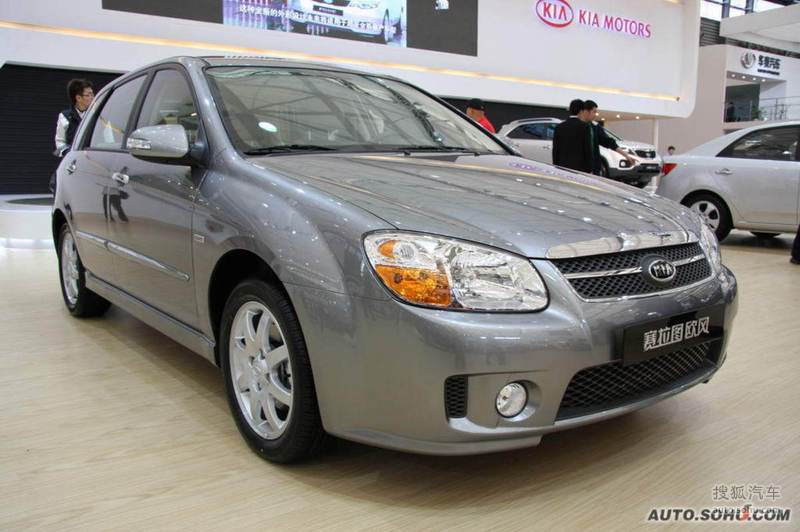 起亚赛拉图欧风09上海车展实拍