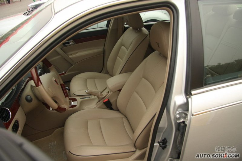 09款荣威750d 1.8t手动商雅版