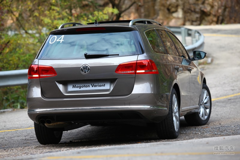 大众进口大众迈腾旅行车2012款大众迈腾旅行版试驾