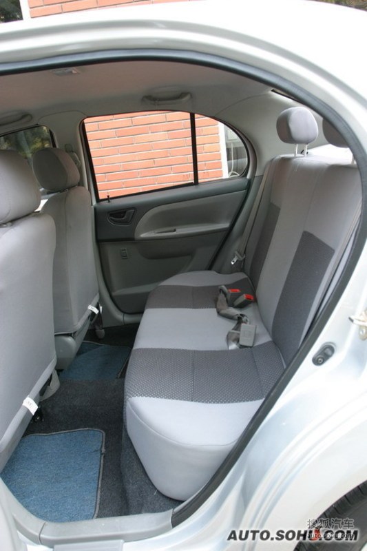 【一汽威志三厢内饰图片t101975】_一汽图片_搜狐汽车网