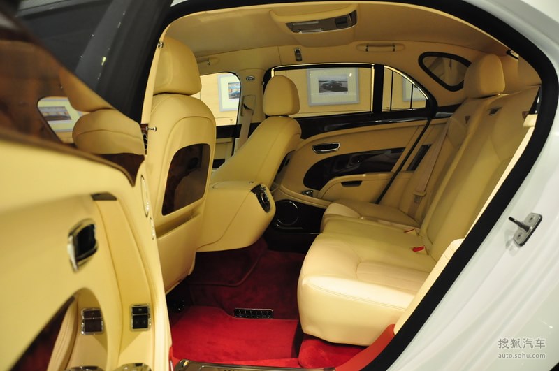 宾利宾利汽车慕尚2011款宾利慕尚红内饰特别定制版