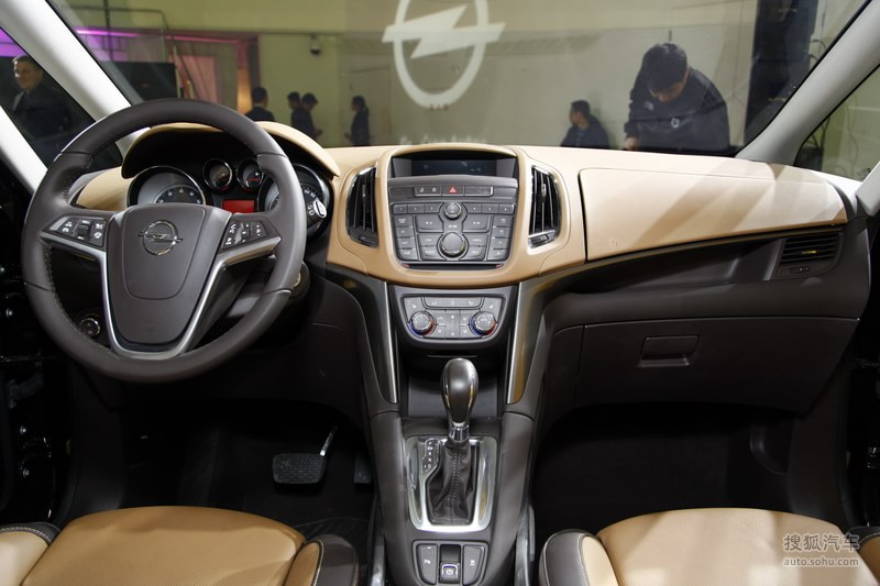 【欧宝赛飞利内饰图片t2083679】_欧宝图片_搜狐汽车网