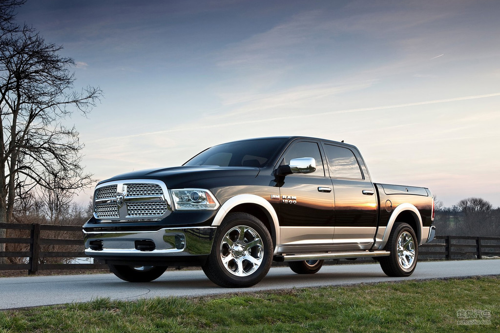 道奇ram官方黑色t1364415高清图片_图库_搜狐汽车