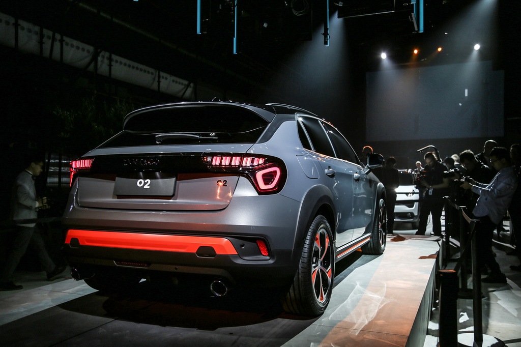 领克02实拍组图