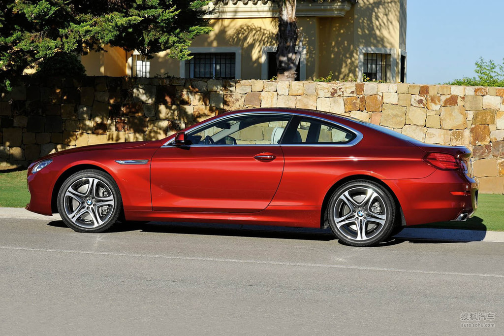 宝马6系双门官方朱砂红t860575图片_图库_搜狐汽车