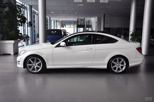 [成都]2013款进口奔驰c180轿跑 现车到店