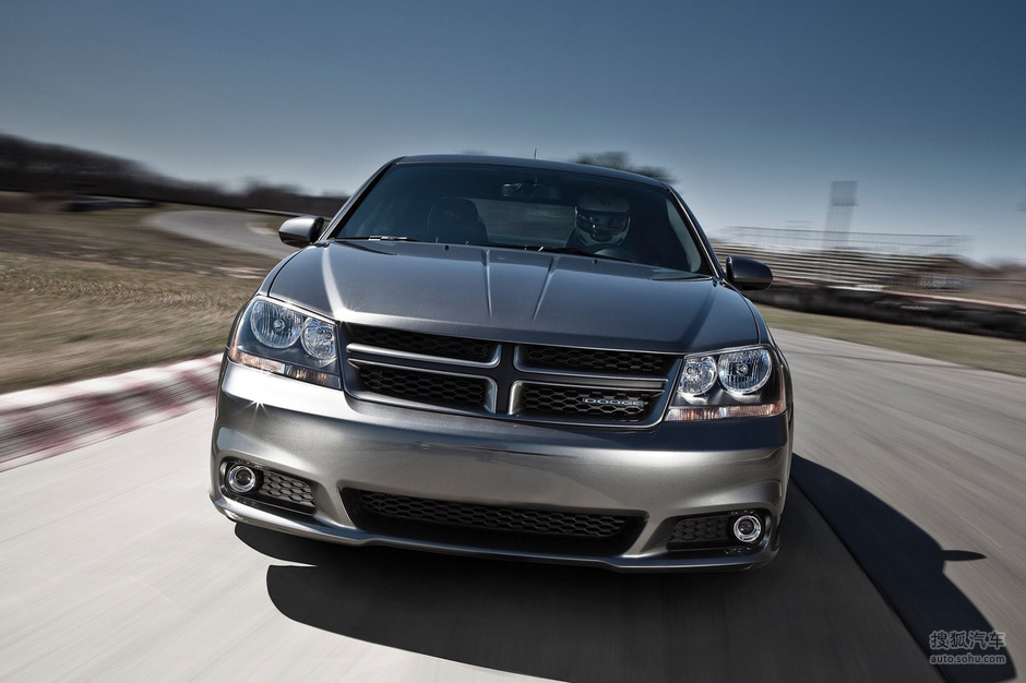 2012款道奇avenger锋哲rt
