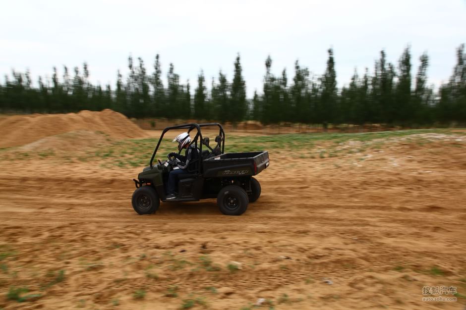 美國北極星全地形越野車atv天漠試駕