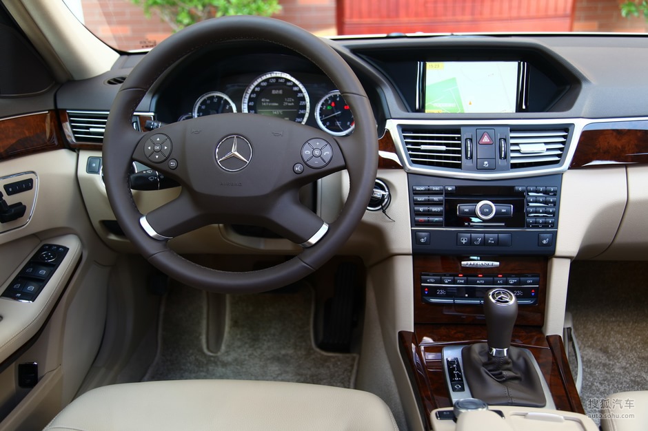 【 奔驰e级图片】_杏仁黄色_内饰_搜狐汽车网